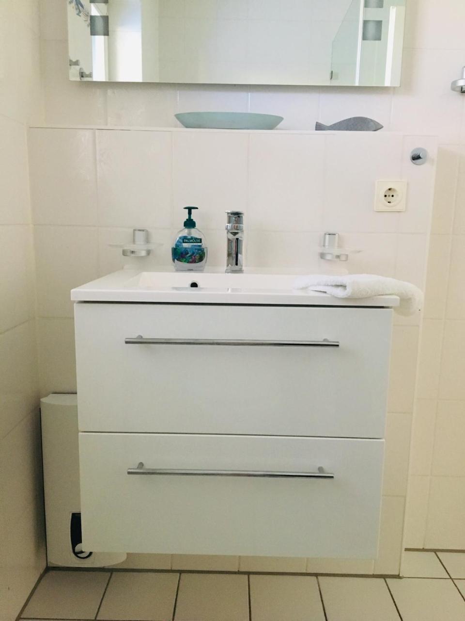 Ferienwohnung Schwalbe Wieck/Darss Екстериор снимка